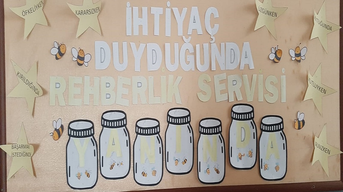 OKULUMUZ REHBERLİK SERVİSİ ÖĞRENCİLERİMİZİN HİZMETİNDEDİR